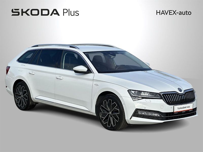Škoda Superb (2023) Combi 2.0 TSI DSG L&K - fotka 35 z 38