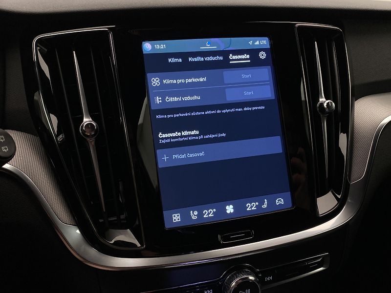Volvo V60 CC B5 AWD BRIGHT PLUS AUT  - fotka 55 z 58