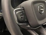 Volvo XC40 T2 ESSENTIAL  - náhled 19
