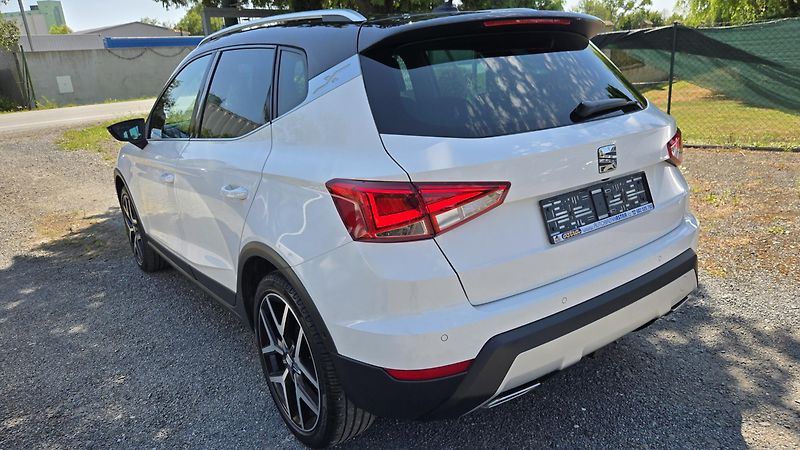 Seat Arona 1.5TSI 16V ACT FR 110KW  1MAJ. - fotka 45 z 47