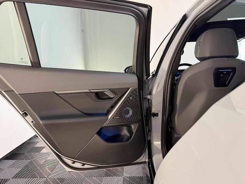 BMW Řada 5 BMW 540d xDrive M-Sport,tažné  - fotka 28 z 48