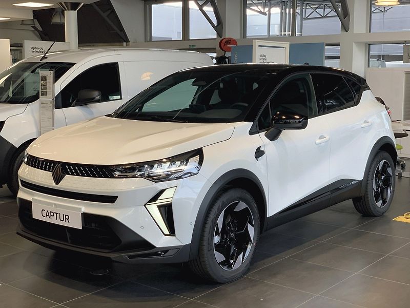 Renault Captur (2026) Techno full hybrid E-Tech 160 - fotka 1 z 11