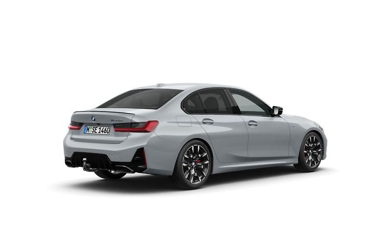 BMW Řada 3 M340i xDrive Sedan - fotka 2 z 4