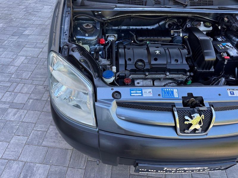 Peugeot Partner (2005) 1.6 16V - fotka 21 z 24