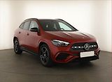 Mercedes-Benz GLA (2025) 180, AMG LINE, KEYLESS - náhled 1