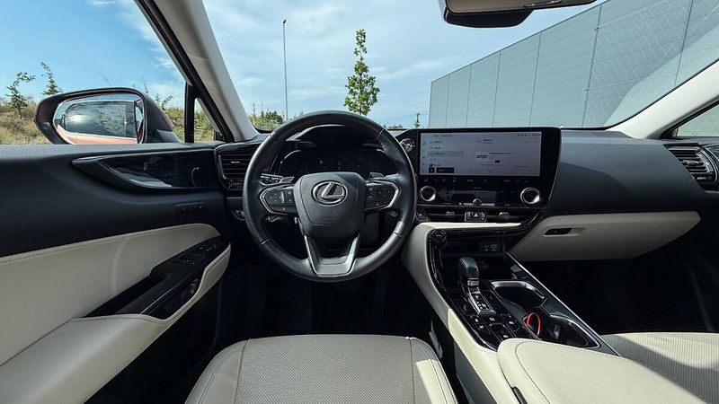 Lexus NX 350h 350H 2,5 HEV PRESTIGE - fotka 20 z 26