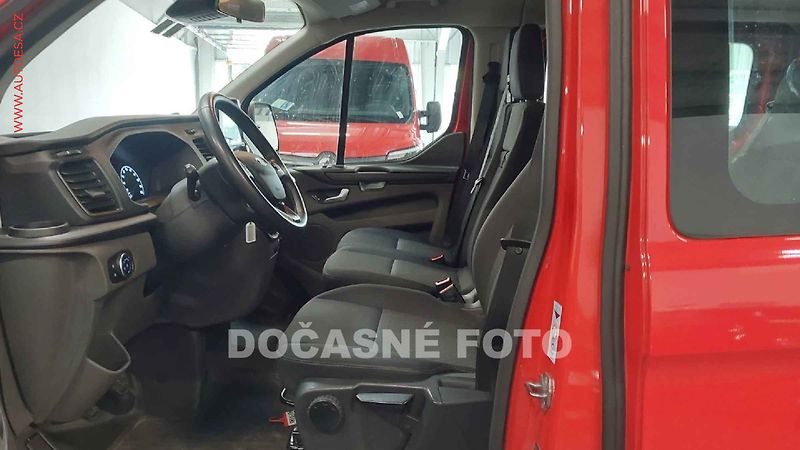 Ford Transit Custom (2023) 2.0TDCi 9míst, Trend, navi - fotka 4 z 6