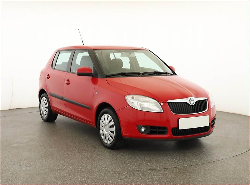 Škoda Fabia (2008) 1.2, po STK, rezervace - fotografie inzerátu