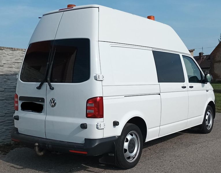 Volkswagen Transporter T5 2.0TDI 4MOTION 132kW - fotka 2 z 11