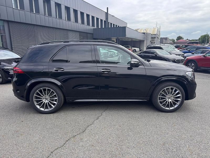 Mercedes-Benz GLE (2025) 350 de 4MATIC - fotka 8 z 23