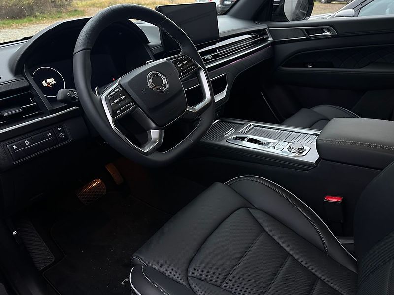KGM Rexton (2026) Premium AWD A8 - fotka 9 z 12