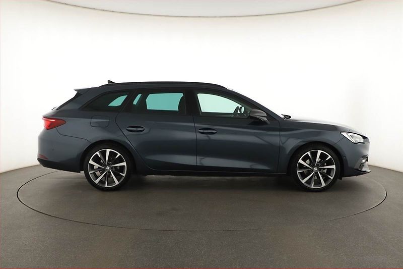 Seat Leon (2020) 1.5 TSI, Automat, Serv.kniha - fotka 6 z 20