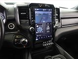 RAM 1500 (2023) 5.7 V8 Hemi - náhled 10