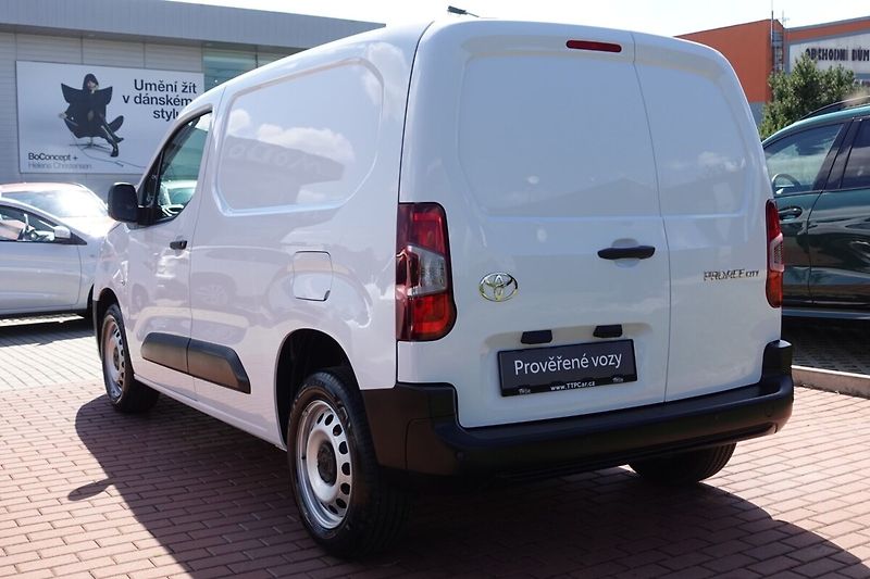 Toyota ProAce City 1.5D-4D 100 4D Panel Van Short - fotka 6 z 23