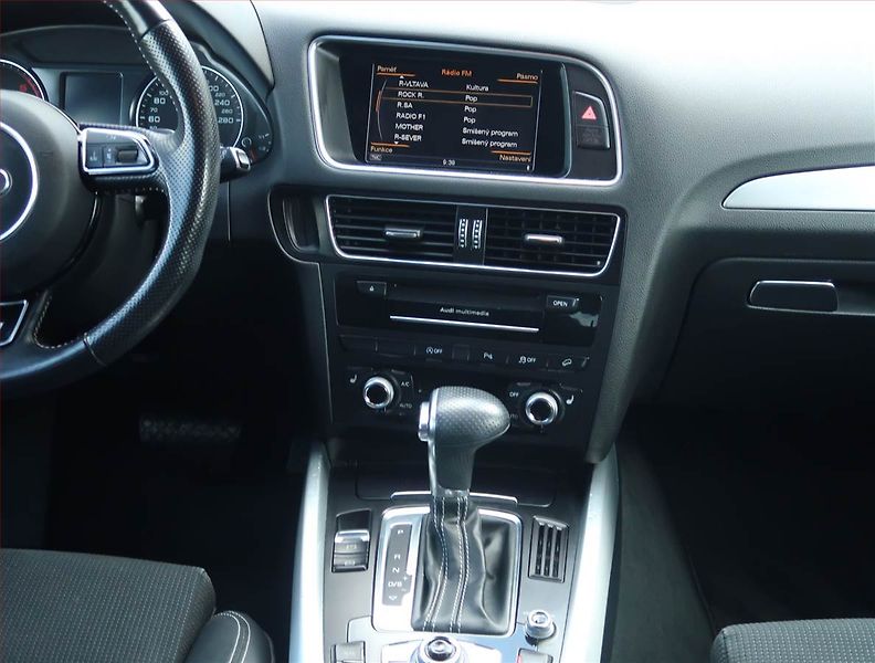 Audi Q5 (2016) S line 2.0 TDI, 4X4, Automat - fotka 12 z 19