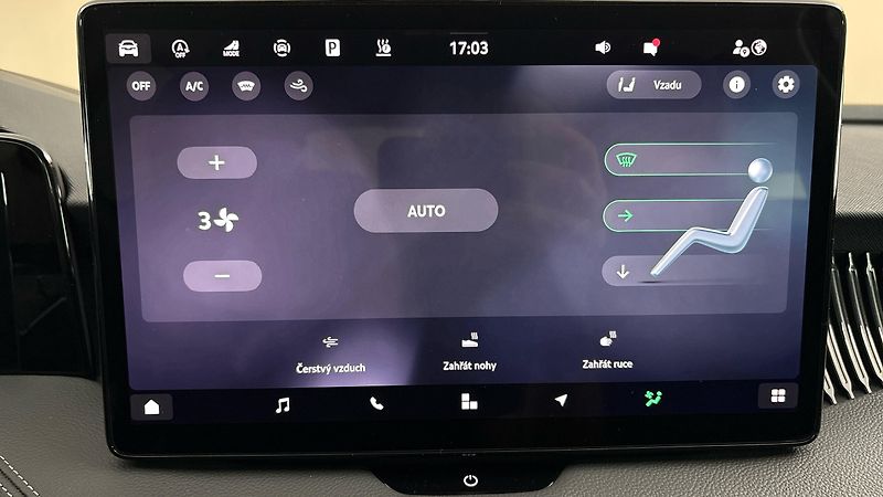 Škoda Superb 2.0 TDI DSG 4x4 L&K - fotka 30 z 35