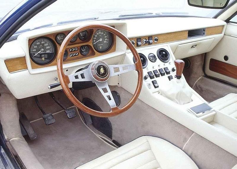Lamborghini 350 GTV (1963).