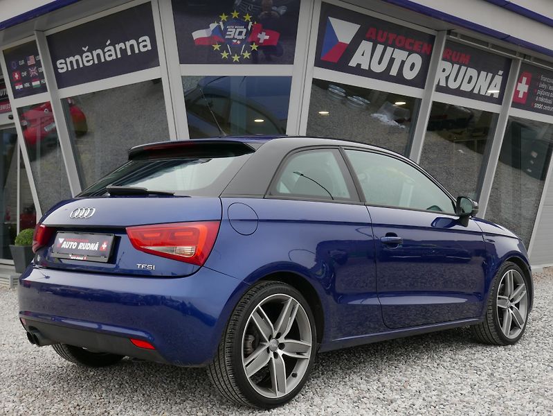 Audi A1 1,4 TFSI S-Line Navi Automat - fotka 8 z 34