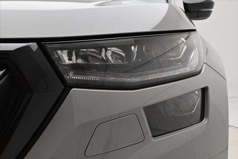 Škoda Kodiaq 2,0 TDI 147KW DSG 4x4 SportLIN - fotka 31 z 33