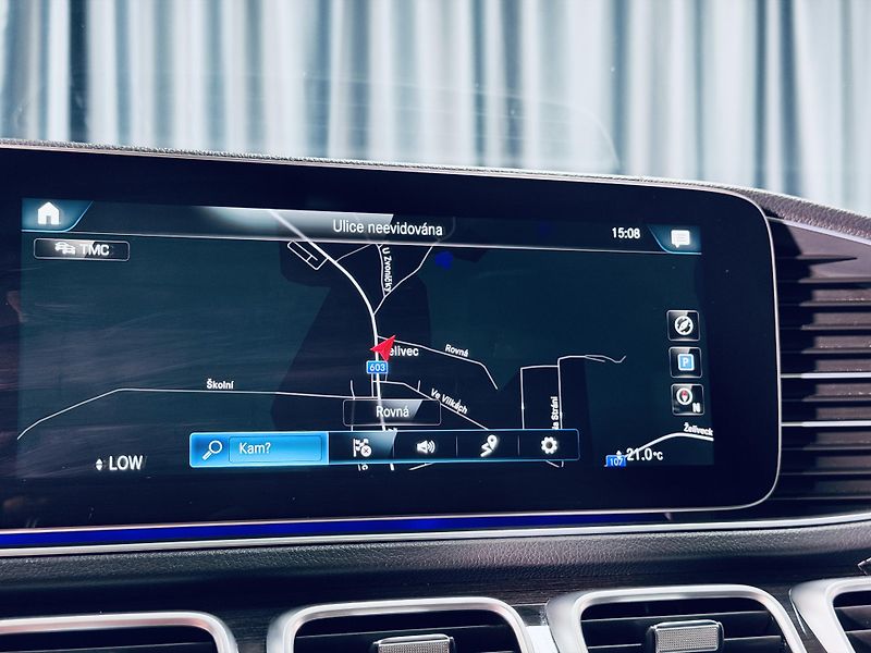 Mercedes-Benz GLE (2021) 400d*AMG*COUPE* - fotka 28 z 38