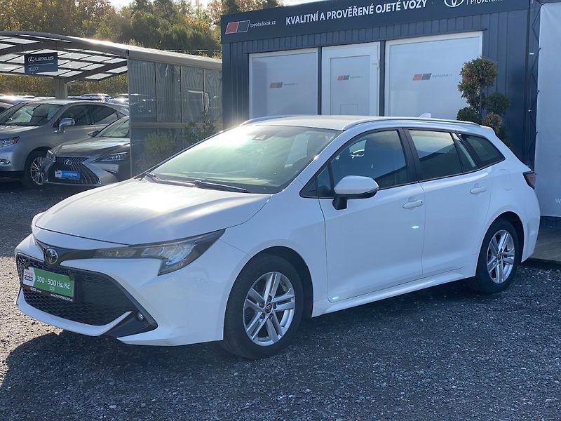 Toyota Corolla 1.2iT, ČR-1m, Comfort, DPH - fotka 4 z 15