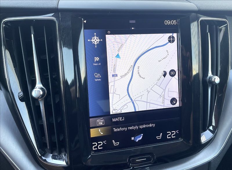 Volvo XC60 2,0 D.110kw.D3.DPH.STK 6/28 - fotka 19 z 27