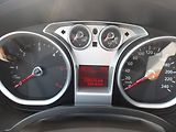 Ford Kuga 2,0TDCi 100 kW ! TITANIUM ! - náhled 17