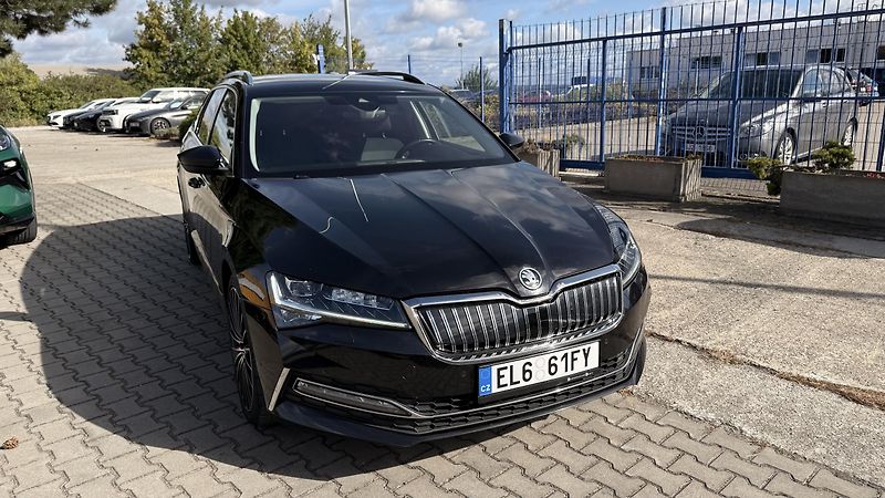 Škoda Superb (2020) 1.4 IV,PHEV ,DOJEZD 38KM,LED - fotka 29 z 49