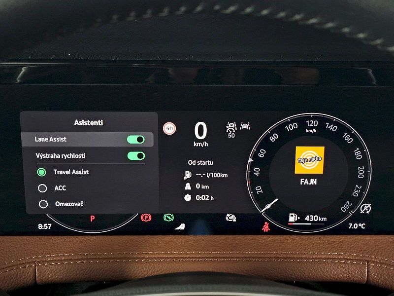 Škoda Superb (2024) 2.0TSi 195kW 4x4 DSG Laurin a - fotka 17 z 30