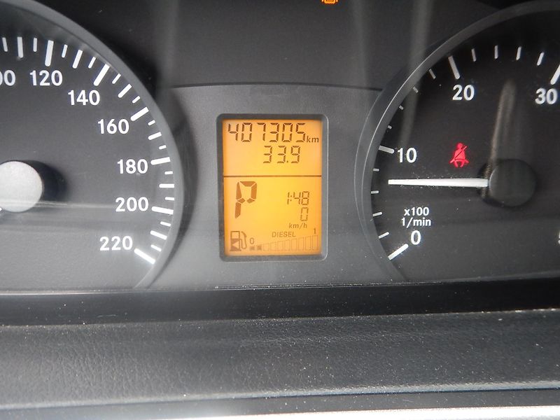 Mercedes-Benz Vito 3.0 CDi 150 kw AUTOMAT  - fotka 15 z 15