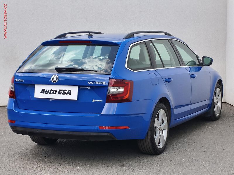 Škoda Octavia (2018) 2.0 TDi, ČR, Style, TZ, zmk. - fotka 4 z 21