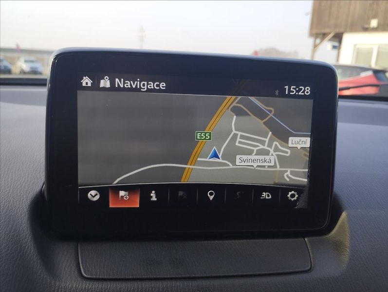Mazda CX-3 2,0 SKYACTIV 110KW 4X4 100%KM - fotka 13 z 22