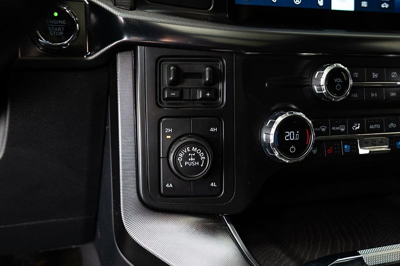Ford F-150 Platinum - fotka 15 z 28