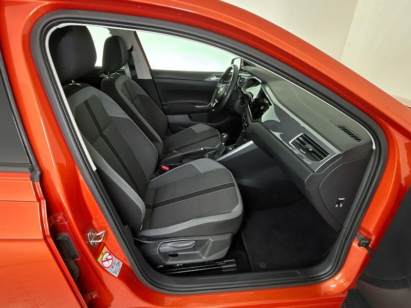 Volkswagen Polo Highline - fotka 9 z 27