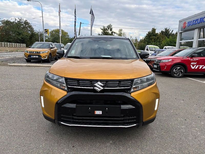 Suzuki Vitara 4x4 automat Elegance - fotka 2 z 10