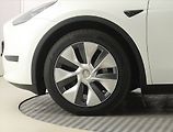 Tesla Model Y (2023) RWD LFP 60kWh, SoH 95% - náhled 14