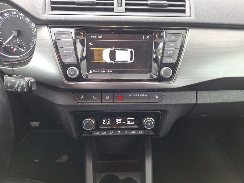 Škoda Fabia (2018) 1.0 TSI / 81 kW / 6MP / STYLE - fotka 13 z 30
