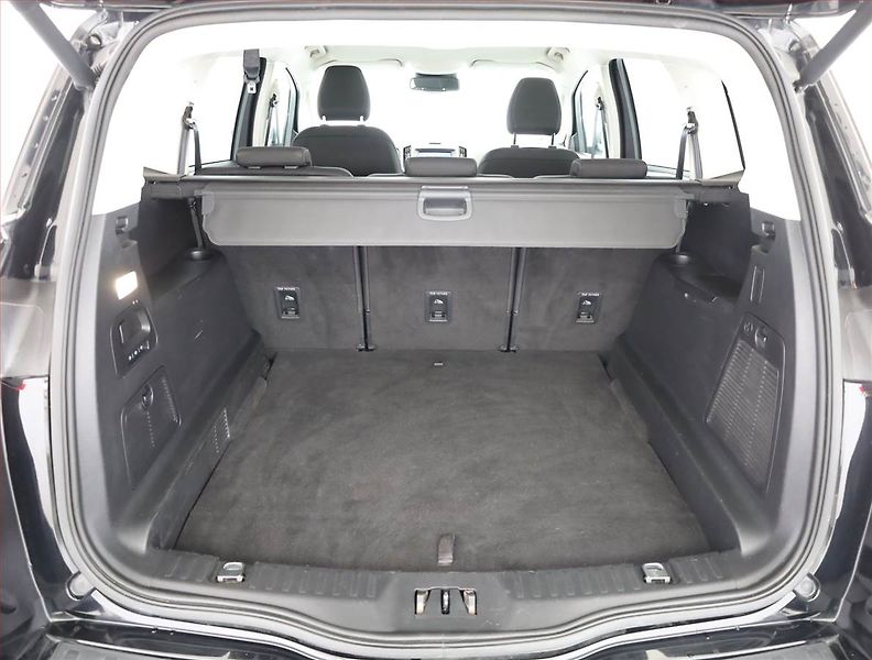Ford S-MAX (2019) 2.0 EcoBlue, Automat - fotka 20 z 21