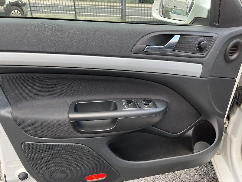 Škoda Octavia (2010) AUTOMAT+PĚKNÝ STAV - fotka 10 z 25