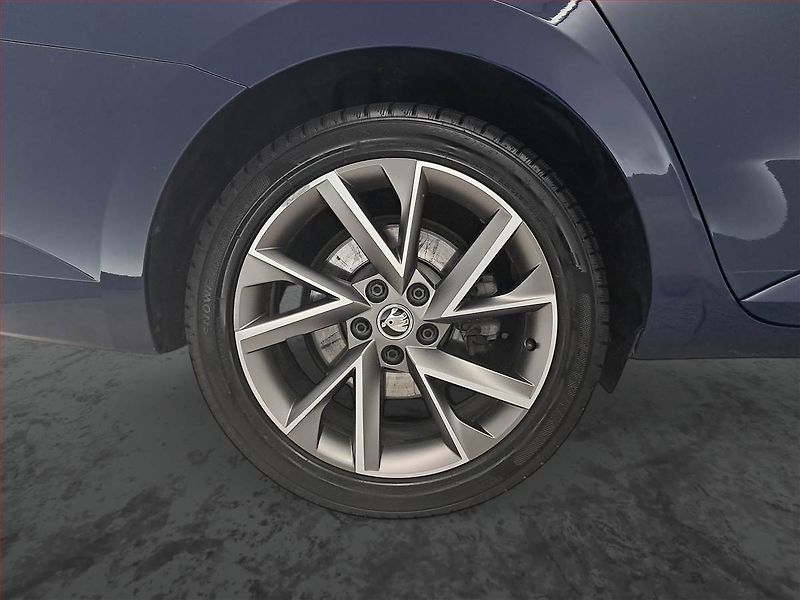 Škoda Superb (2016) Ambition 1.6 TDI, Automat - fotka 15 z 20