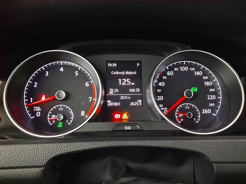 Volkswagen Golf (2016) 1.4 TGI CNG, Automat - fotka 11 z 19