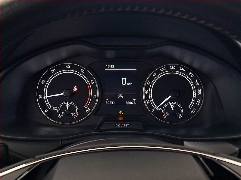 Škoda Scala (2021) 1.0 TSI, ČR,1.maj, Tempomat - fotka 11 z 19