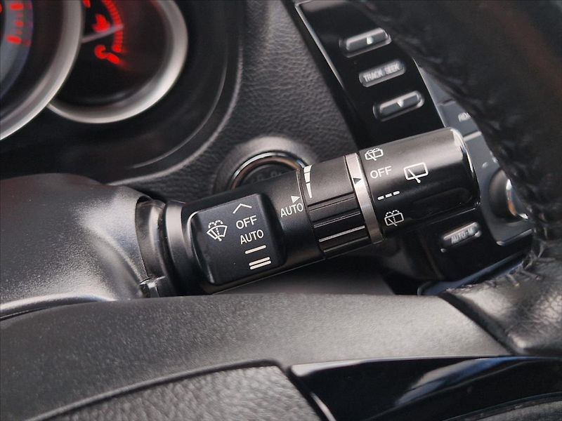 Mazda 6 2,0 i NOSIČ KŮŽE AUTOAC VÝHŘEV - fotka 26 z 34