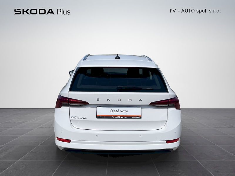 Škoda Octavia (2021) 1.5 TSI 110kW Style Plus combi - fotka 30 z 34