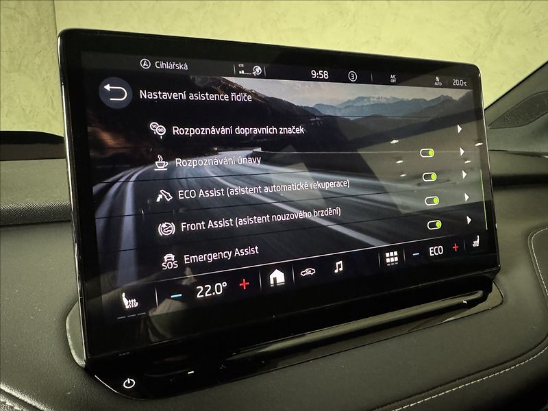 Škoda Enyaq 80 Sportline Tepelko Matrix - fotka 32 z 50
