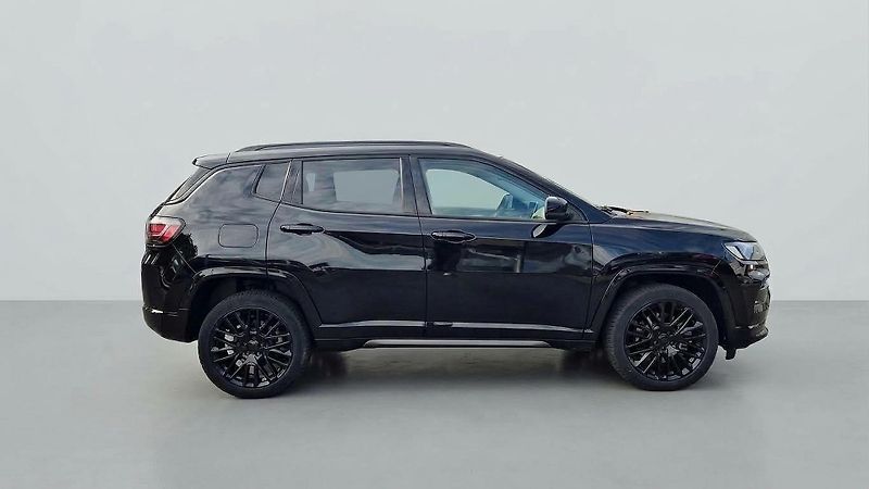 Jeep Compass 1,3   S - fotka 6 z 18