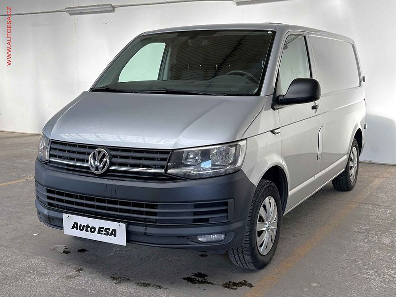 Volkswagen Transporter (2016) 2.0TDi L1H1, ČR, 103kW, AC - fotka 3 z 12