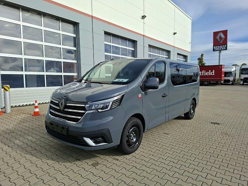Renault Trafic (2026) TRAFIC COMBI L2H1, 9 míst, MAN - fotka 2 z 22