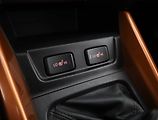 Suzuki Vitara (2016) Premium 1.6 DDiS, 4X4 - náhled 13