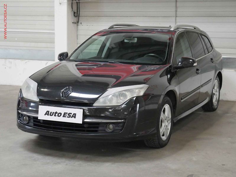 Renault Laguna (2008) 2.0 dCi, ČR, STK5/28 - fotka 3 z 21